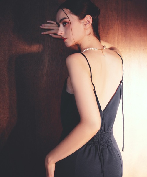 darial（ダリアル）の「【darial】asymmetry cami onepiece アシンメトリー キャミ ワンピース お呼ばれ 結婚式 二次会 成人式 同窓会 セレモニードレス パーティドレス オケージョンドレス（ドレス・レディース・ネイビー/アイボリー/ブラック/ベージュ・M/S）」の13枚目の写真