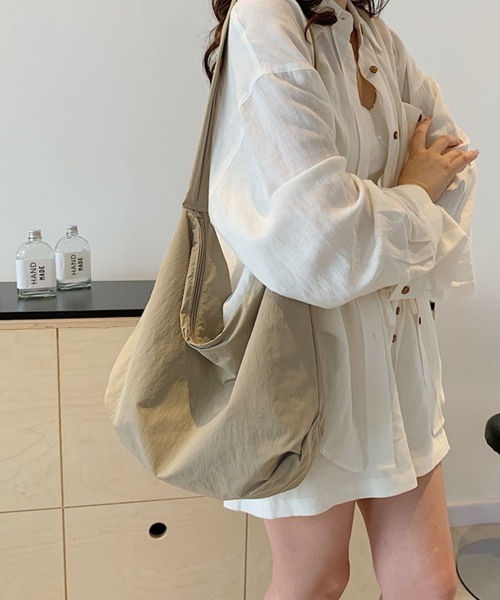 Miniministore(ミニミニストア)の「トートバッグ レディース 肩掛け(トートバッグ・レディース・ブラック/カーキ/ライトブルー/ベージュ/ダークベージュ・FREE)」の13枚目の写真