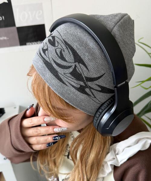 WEGO（ウィゴー）の「WEGO/トライバルロゴシングルニットワッチ（ニットキャップ/ビーニー・レディース・グレー/ブラック・FREE）」の3枚目の写真