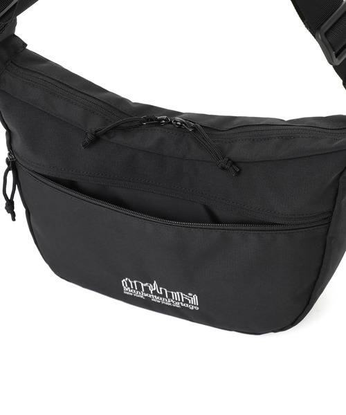 Manhattan Portage（マンハッタンポーテージ）の「DUET ACTION BAG（ショルダーバッグ・メンズ・ブルー/ブラック・SMALL）」の9枚目の写真