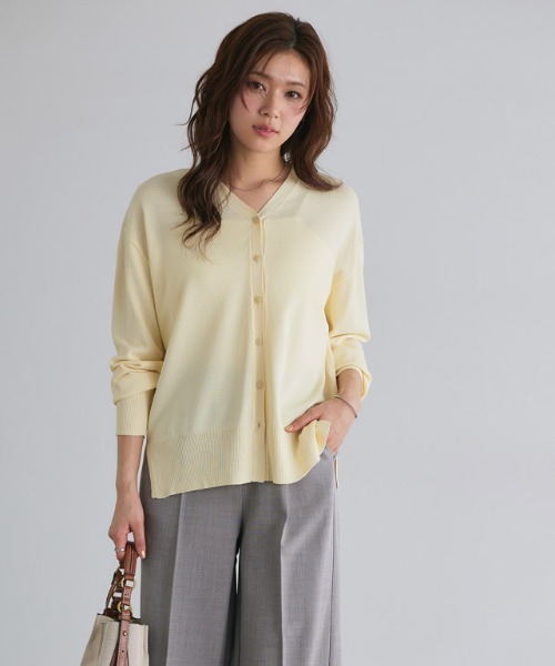 Pierrot(ピエロ)の「ロング丈UVカット・接触冷感シアーカーディガン(カーディガン/ボレロ・レディース・ブラック/イエロー系その他/グレイッシュベージュ/ブルー系その他/オフホワイト/ライトピンク・M/L)」の18枚目の写真