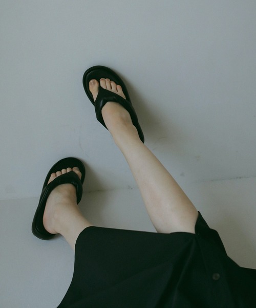 【新品未使用】MANOF マノフ　PADDED TMIST SANDAL MANOF マノフ PADDED TMIST SANDAL 靴