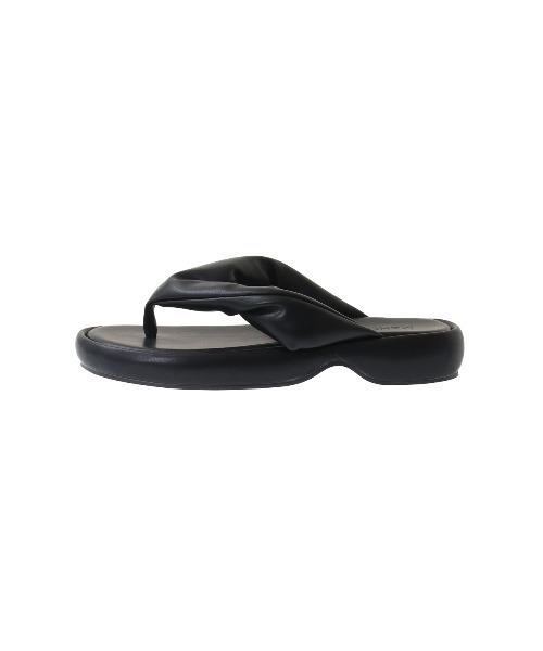 MANOF(マノフ)の「PADDED TWIST SANDAL(サンダル・レディース・アイボリー/ブラック・36/37/38)」の13枚目の写真