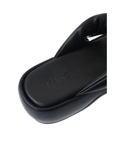 MANOF(マノフ)の「PADDED TWIST SANDAL(サンダル・レディース・アイボリー/ブラック・36/37/38)」の17枚目の写真