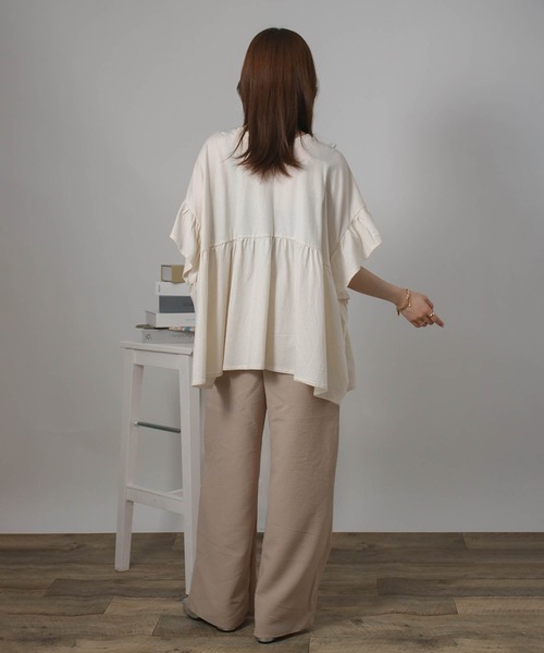 Social GIRL（ソーシャルガール）の「袖フリルペプラムトップス オーバーサイズTシャツ（Tシャツ/カットソー・レディース・アイボリー/ブラック/チャコール・M）」の12枚目の写真