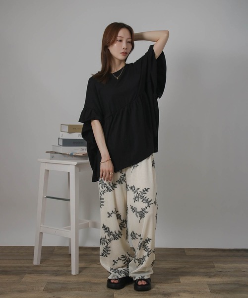 Social GIRL（ソーシャルガール）の「袖フリルペプラムトップス オーバーサイズTシャツ（Tシャツ/カットソー・レディース・アイボリー/ブラック/チャコール・M）」の17枚目の写真