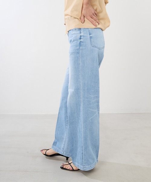 RED CARD TOKYO（レッドカード）の「【RED CARD TOKYO】Slogan-ルーズストレートデニムパンツ（デニムパンツ・レディース・ライトブルー・23/24）」の16枚目の写真