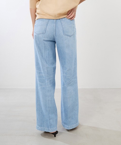 RED CARD TOKYO（レッドカード）の「【RED CARD TOKYO】Slogan-ルーズストレートデニムパンツ（デニムパンツ・レディース・ライトブルー・23/24）」の18枚目の写真