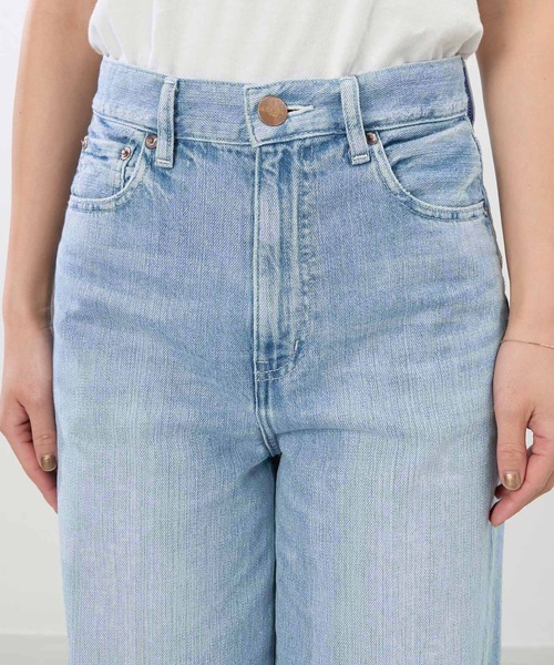 RED CARD TOKYO（レッドカード）の「【RED CARD TOKYO】Slogan-ルーズストレートデニムパンツ（デニムパンツ・レディース・ライトブルー・23/24）」の8枚目の写真