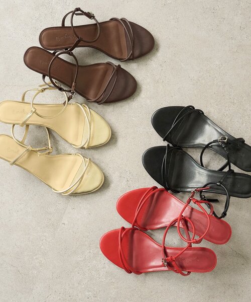 Omekashi（オメカシ）の「クロスストラップヒールサンダル（サンダル・レディース・ブラック/レッド/ゴールド/ブラウン・37/36/38）」の16枚目の写真