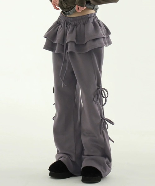 HALEY PESCA（ヘーリーペスカ）の「HALEY PESCA/レイヤードスカート　フリル　リボンスウェットパンツ（スウェットパンツ・レディース・チャコール/グレー・FREE）」の2枚目の写真
