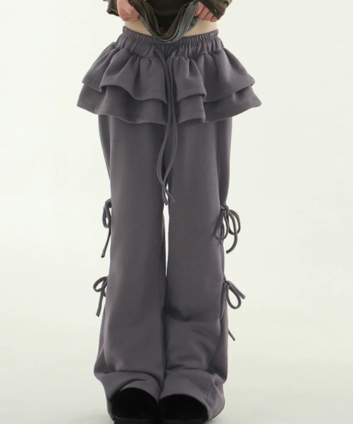 HALEY PESCA（ヘーリーペスカ）の「HALEY PESCA/レイヤードスカート　フリル　リボンスウェットパンツ（スウェットパンツ・レディース・チャコール/グレー・FREE）」の4枚目の写真