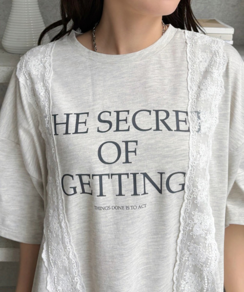 Good Riddance(グッドリダンス)の「【Good Riddance】ロゴレース付き オーバーサイズTシャツ(Tシャツ/カットソー・レディース・オフホワイト/ナチュラル/ブラック・FREE)」の6枚目の写真