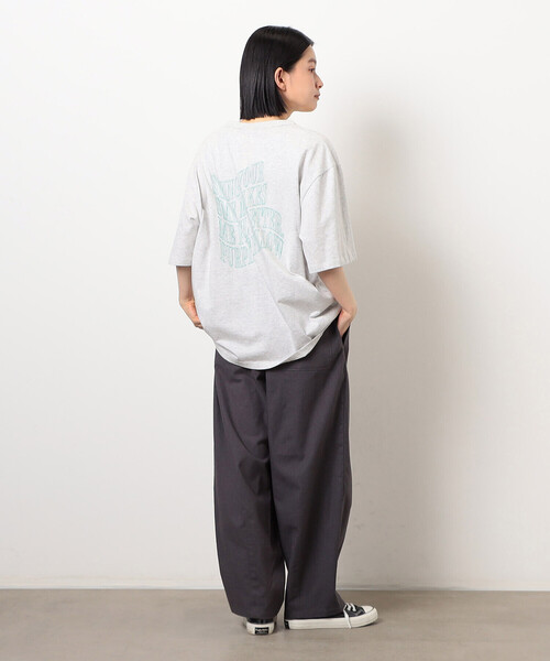 Purple&Yellow(パープルアンドイエロー)の「ウェーブメッセージプリント 半袖Tシャツ(Tシャツ/カットソー・メンズ・ブラック/オートミール/ホワイト/ブラウン・SMALL/MEDIUM/LARGE)」の22枚目の写真