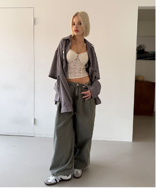 L.H.P（エルエイチピー）の「THE MYSTERIOUS HOTEL/ザ ミステリアス ホテル/OXFORD WASHED PANTS（デニムパンツ・レディース・ブルー・2/1）」の8枚目の写真