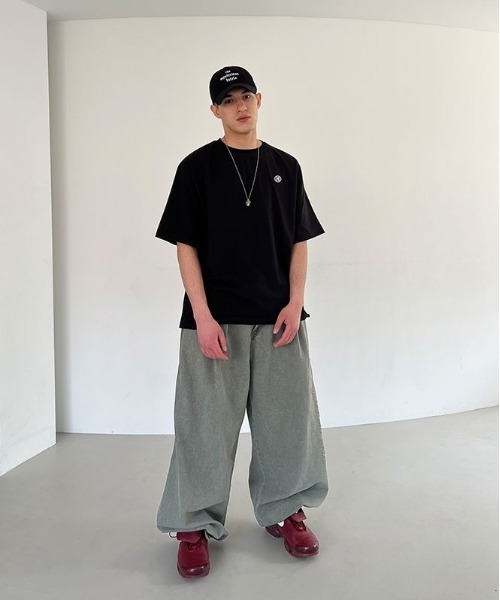 L.H.P（エルエイチピー）の「THE MYSTERIOUS HOTEL/ザ ミステリアス ホテル/OXFORD WASHED PANTS（デニムパンツ・レディース・ブルー・2/1）」の11枚目の写真