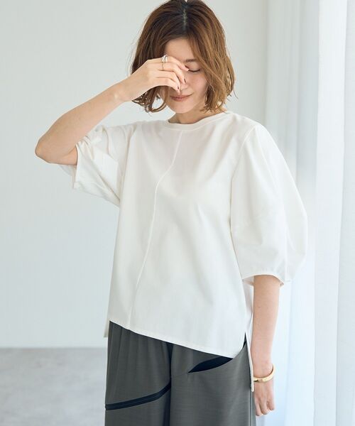 YECCA VECCA（イェッカヴェッカ）の「バルーンスリーブプルオーバー（Tシャツ/カットソー・レディース・ブラック/オフホワイト/チャコールグレー・FREE）」の8枚目の写真