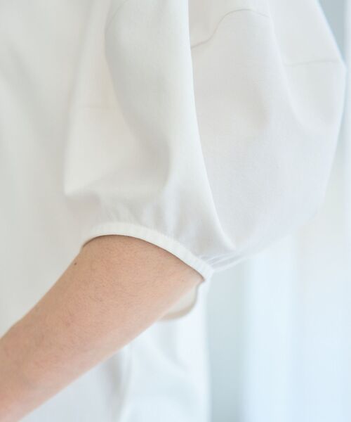 YECCA VECCA（イェッカヴェッカ）の「バルーンスリーブプルオーバー（Tシャツ/カットソー・レディース・ブラック/オフホワイト/チャコールグレー・FREE）」の15枚目の写真