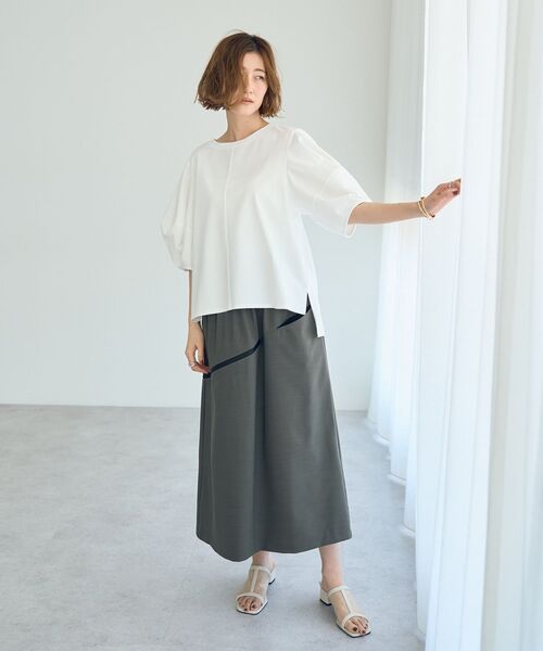 YECCA VECCA（イェッカヴェッカ）の「バルーンスリーブプルオーバー（Tシャツ/カットソー・レディース・ブラック/オフホワイト/チャコールグレー・FREE）」の17枚目の写真