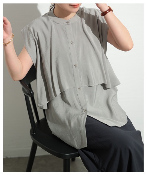 Sawa a la mode（サワアラモード）の「ティアード風ノースリーブブラウス（シャツ/ブラウス・レディース・ホワイト/ブラック/グレー・FREE）」の18枚目の写真
