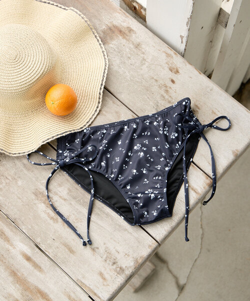 水着/ショーツ】サイドレースアップショーツ（水着）｜Chico（チコ）の