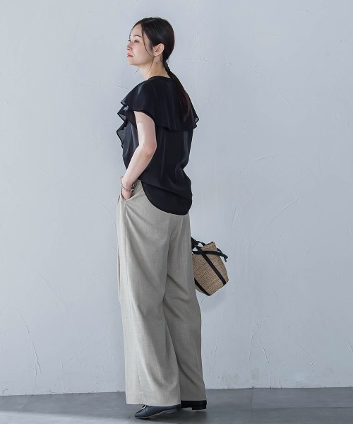 LAUTREAMONT（ロートレアモン）の「ラッフルシアーブラウス≪洗濯機で洗える≫（シャツ/ブラウス・レディース・ブラック/ホワイト・9号）」の6枚目の写真