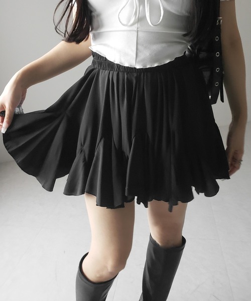 me+em select(ミームセレクト)の「※※【 2color /インパン裏地付き 】ハイウエストドレープフレアミニスカート / high waist draped flare mini skirt(スカート・レディース・ブラック/ホワイト・FREE)」の21枚目の写真