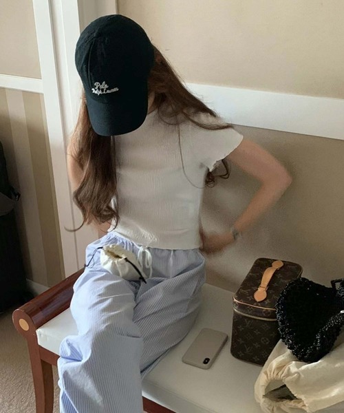 LAFFMO（ラフモ）の「しわ加工クルーネックTシャツ（Tシャツ/カットソー・レディース・ブラック/ホワイト/グレー・F）」の16枚目の写真