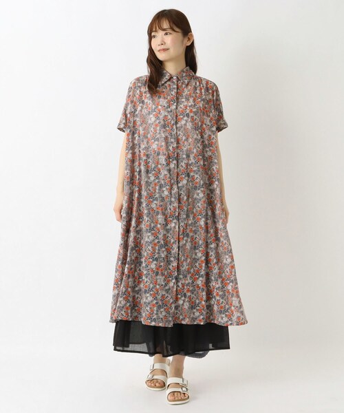 one'sterrace(ワンズテラス)の「【ワンズテラスオリジナル】リゾート ネコフラワーワンピース(ワンピース・レディース・ベージュ系8/グレー系4/ネイビー系5・02)」の17枚目の写真