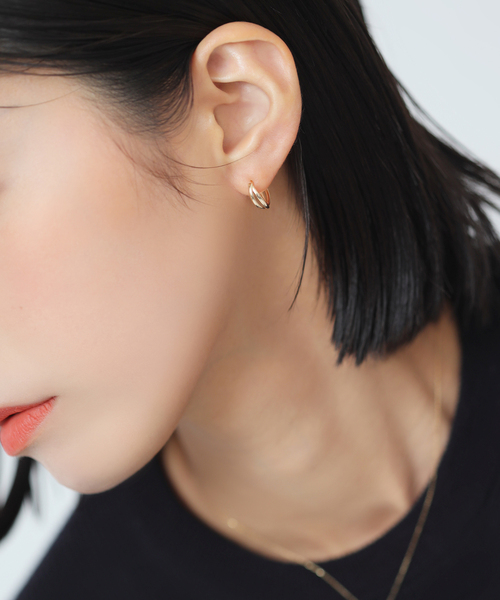 2ラインクロスバーピアス K10(両耳)（ピアス（両耳用））｜Lilas