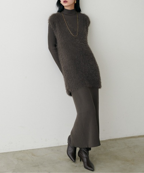 LARUTA ロングニットワンピース ベストセット LARUTA】選べるリブニットワンピース×フェザーベストセット