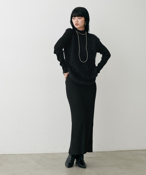 セール】【LARUTA】選べるリブニットワンピース×フェザーベストセット