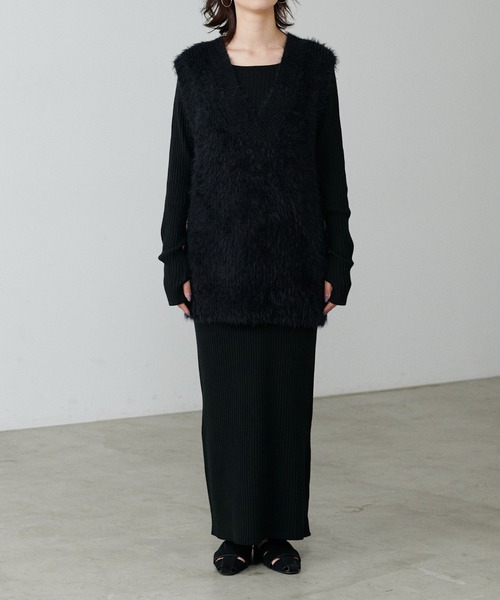 LARUTA（ラルータ）の「【LARUTA】選べるリブニットワンピース×フェザーベストセット（ワンピース・レディース・チャコールグレー/ブラック/オフホワイト/その他1/その他2/その他3/その他4/グレイッシュベージュ・FREE）」の13枚目の写真