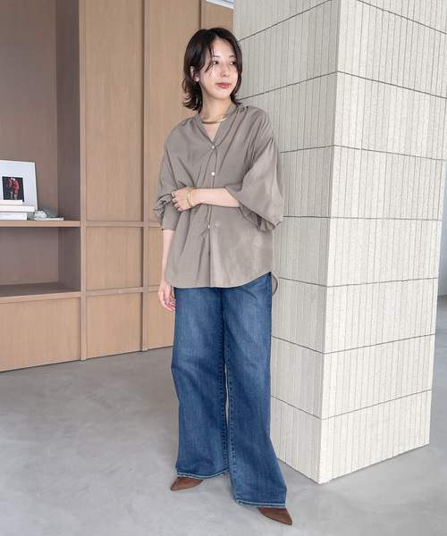 LE TALON(ルタロン)の「4cmTストラップパンプス(パンプス・レディース・ブラック/ブラウン系その他/ゴールド・22cm/22.5cm/23cm/23.5cm/24cm/24.5cm/25cm)」の4枚目の写真