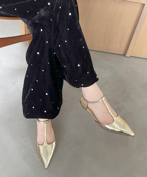 LE TALON(ルタロン)の「4cmTストラップパンプス(パンプス・レディース・ブラック/ブラウン系その他/ゴールド・22cm/22.5cm/23cm/23.5cm/24cm/24.5cm/25cm)」の17枚目の写真