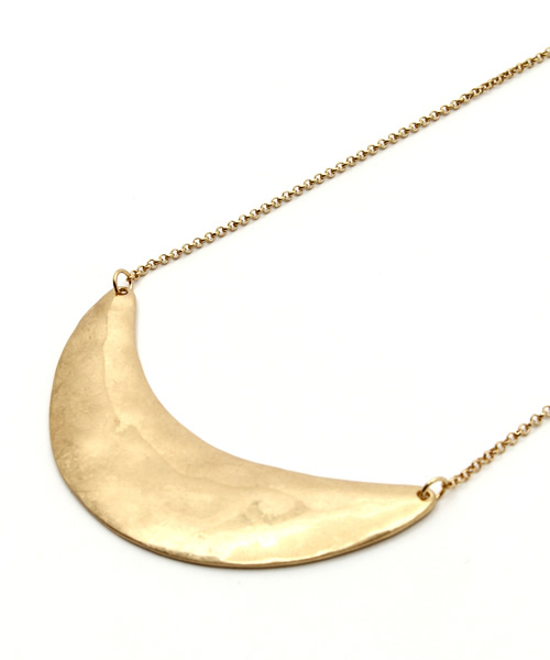 mystic（ミスティック）の「【mystic】三日月ネックレス（ネックレス・レディース・ゴールド・ﾌﾘ-）」の2枚目の写真
