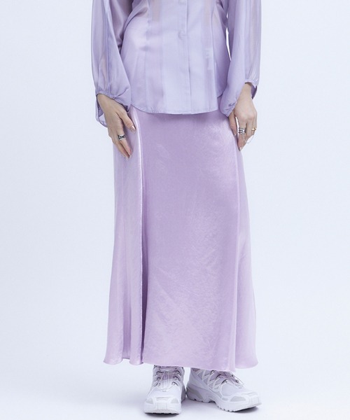 BACK SLIT ACETATE SATIN MAXI SKIRT / バックスリット