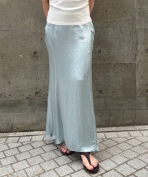 THINGS THAT MATTER | BACK SLIT  ACETATE SATIN MAXI SKIRT / バックスリットアセテートサテンマキシスカート(スカート)