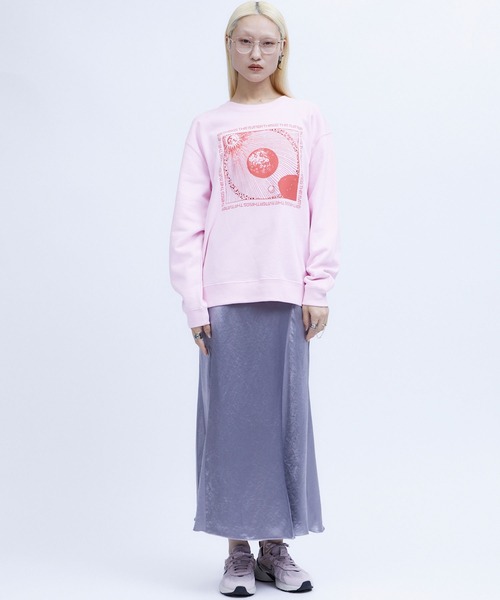 THINGS THAT MATTER（シングス ザット マター）の「BACK SLIT  ACETATE SATIN MAXI SKIRT / バックスリットアセテートサテンマキシスカート（スカート・レディース・ブラック/ライトベージュ/グレー/ラベンダー/ミント/パープル/ブラウン・1/2）」の8枚目の写真