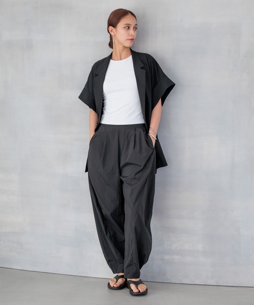 HEREIAM(ヘレイアム)の「【HEREIAM】撥水/通気/防風/静電防止/Breathカーブパンツ(その他パンツ・レディース・ライトブルー/ブラック・MEDIUM/SMALL)」の8枚目の写真