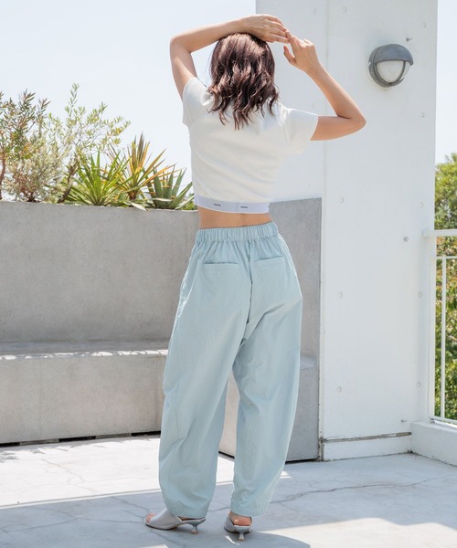 HEREIAM(ヘレイアム)の「【HEREIAM】撥水/通気/防風/静電防止/Breathカーブパンツ(その他パンツ・レディース・ライトブルー/ブラック・MEDIUM/SMALL)」の13枚目の写真