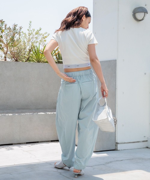 HEREIAM(ヘレイアム)の「【HEREIAM】撥水/通気/防風/静電防止/Breathカーブパンツ(その他パンツ・レディース・ライトブルー/ブラック・MEDIUM/SMALL)」の15枚目の写真