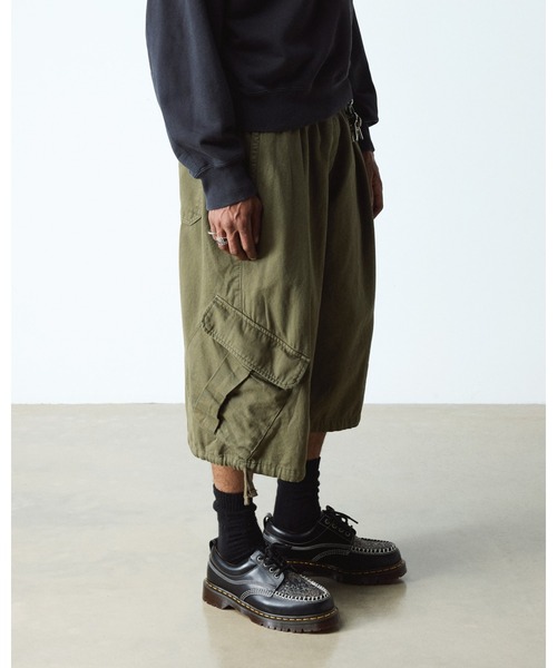 Dr. Martens（ドクターマーチン）の「Dr. Martens/ドクターマーチン LOWELL 4 ホール シューズ 41613001（その他シューズ・メンズ・ブラック・UK8/UK11/UK10/UK9/UK7/UK6/UK5/UK4/UK3）」の3枚目の写真
