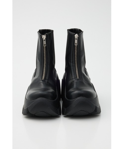 SLY(スライ)の「FRONT ZIP CHUNKY BOOTS フロントジップ チャンキーブーツ(ブーツ・レディース・ブラック・SMALL/MEDIUM/LARGE)」の4枚目の写真