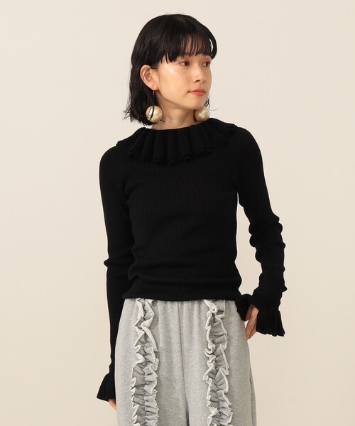 CAROLINA GLASER（カロリナ グレイサー）の「フリルリブ ニット プルオーバー（ニット/セーター・レディース・ブラック/グレー・ONE SIZE）」の2枚目の写真