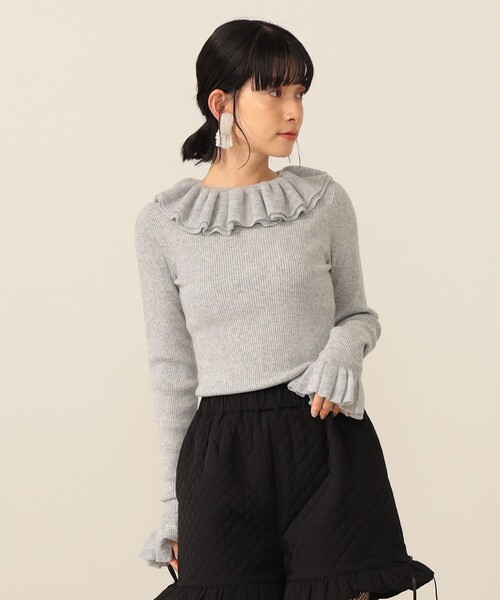 CAROLINA GLASER（カロリナ グレイサー）の「フリルリブ ニット プルオーバー（ニット/セーター・レディース・ブラック/グレー・ONE SIZE）」の6枚目の写真
