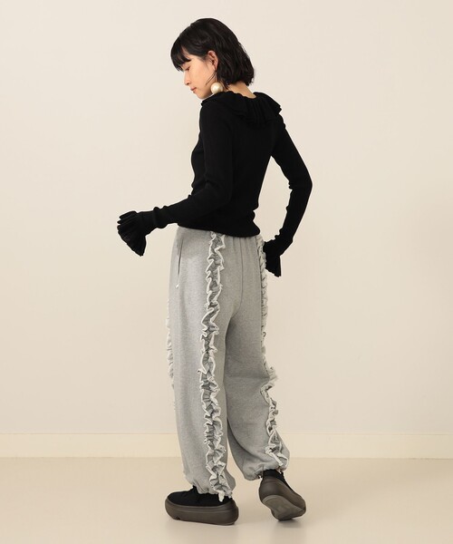 CAROLINA GLASER（カロリナ グレイサー）の「フリルリブ ニット プルオーバー（ニット/セーター・レディース・ブラック/グレー・ONE SIZE）」の16枚目の写真