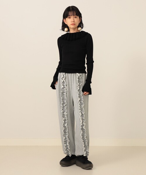 CAROLINA GLASER（カロリナ グレイサー）の「フリルリブ ニット プルオーバー（ニット/セーター・レディース・ブラック/グレー・ONE SIZE）」の17枚目の写真