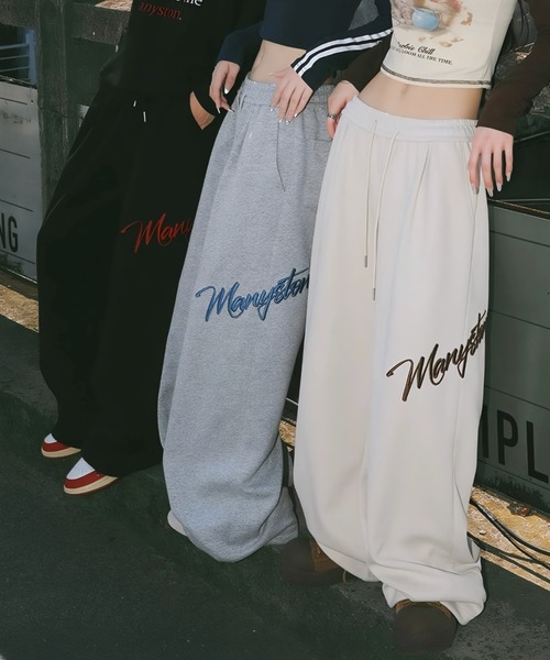 yuue' ( wear )(ユーイ)の「ロゴ刺繍スウェットワイドパンツ(スウェットパンツ・レディース・グレー/ブラック/アイボリー・FREE)」の19枚目の写真