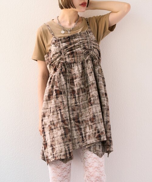 w closet（ダブルクローゼット）の「【25AW】クラッシュチェックキャミワンピ（シャツ/ブラウス・レディース・レッド/ブラック/ブルー・FREE）」の2枚目の写真